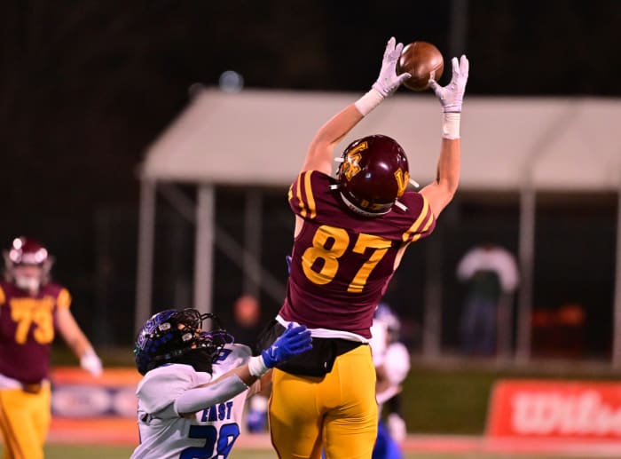 Loyola Academy Lincoln Way East Illinois 8A football November 25 2023 Tim Vizer 24641